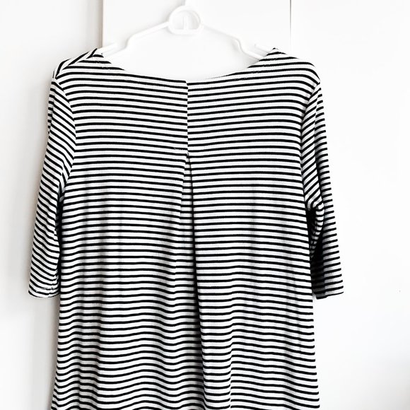 knot sisters classic striped shift dress - Picture 4 of 4